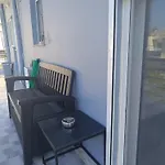 Ευρύχωρο Διαμέρισμα Στην Ρόδο